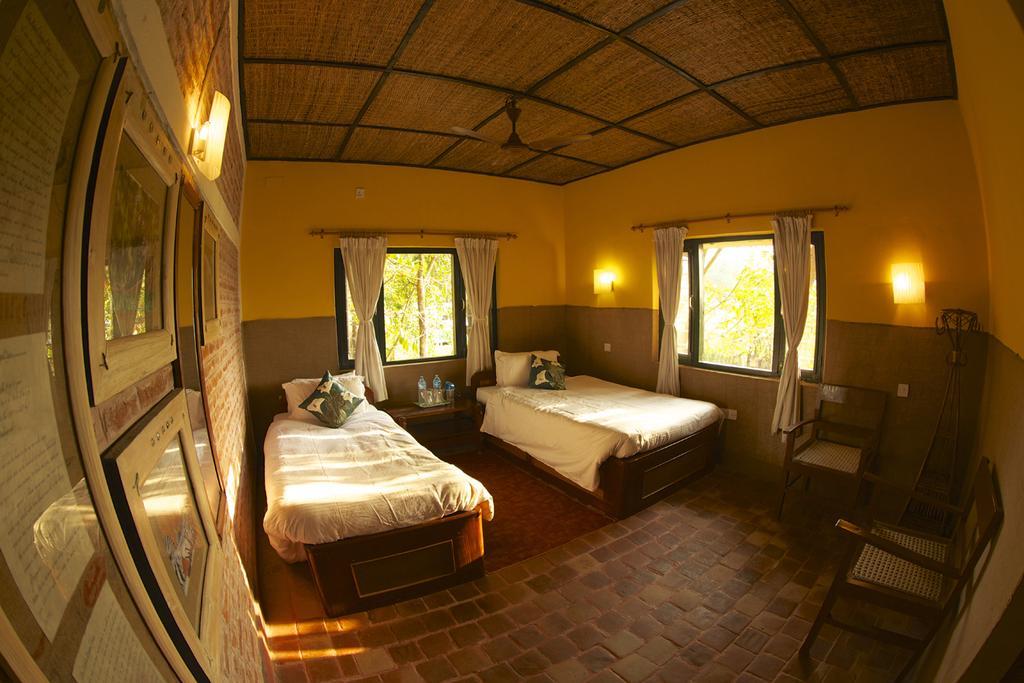 Maruni Sanctuary Lodge By Kgh Group Sauraha Dış mekan fotoğraf